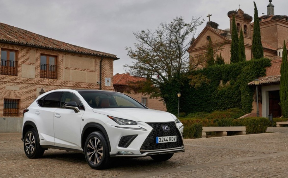 LEXUS NX 이미지 7