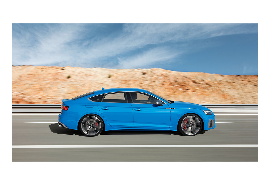 Audi S5 이미지 4