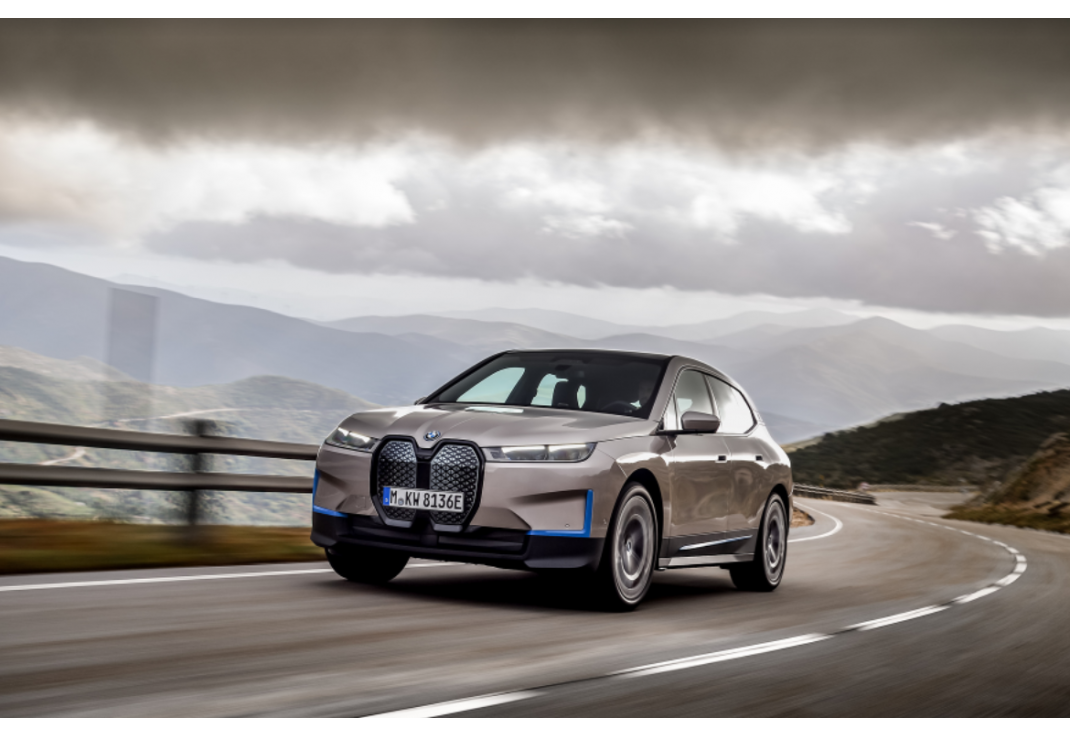 BMW IX 이미지 2